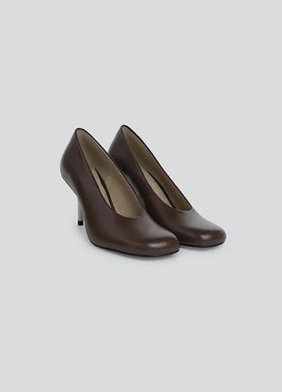 New / baisi guadagnino  кожаные туфли на каблуке limited edition