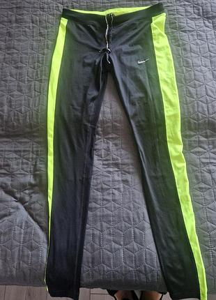 Женские спортивные штаны nike