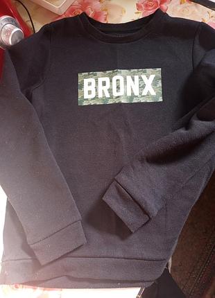 Світшот утепление для хлопчика чорний з написом bronx