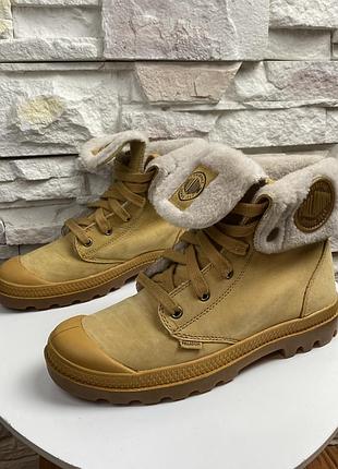 Жіночі черевики palladium baggy