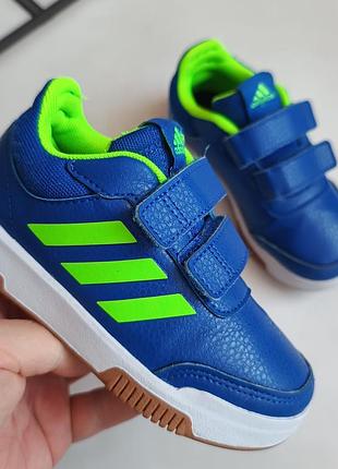 Оригинальные adidas р28 длина стельки по факту 18см
