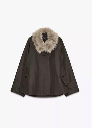 Жіноча водонепроникна парка з штучним хутром zara