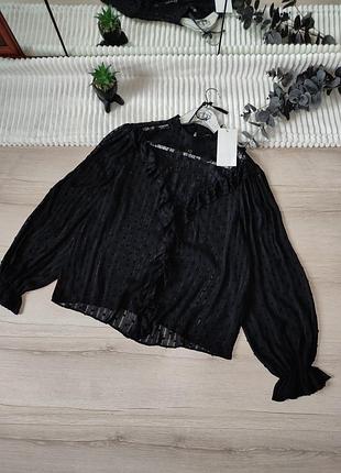 Новая рубашка блуза с кружевом и воланами zara из свежих коллекций р м