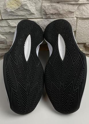Оригінальні кросівки nike precision 6 5