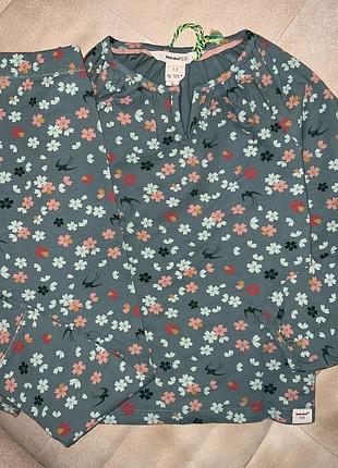 Піжама/ котоновий домашній костюм. розмір: 3/4 роки  штани д. 56.5 см. крок 42 см. пояс 24 см. кофта д 42.5 см. ш 33 см. рукав 44 см.