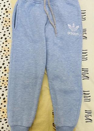 Спортивні штани для хлопчика adidas з начосом розмір 116