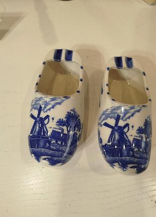 Антикваріат delft: вінтажні керамічні попільнички кломпи, пара 14 см