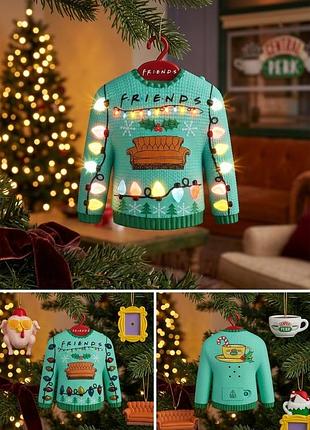 Елочное украшение hallmark keepsake friends «could we be any more festive?» - музыкальная, с подсветкой | коллекция 2025 2