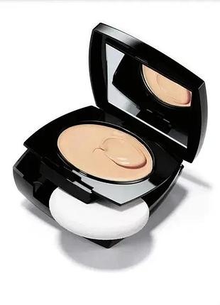 Компактна крем-пудра для обличчя avon