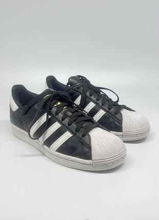 Кросівки унісекс adidas superstar чорно-білі, розмір eu 40
