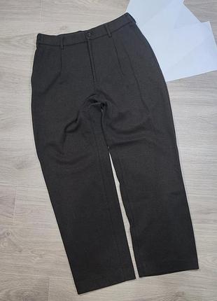 Широкие мужские брюки uniqlo. размер м(30-33)