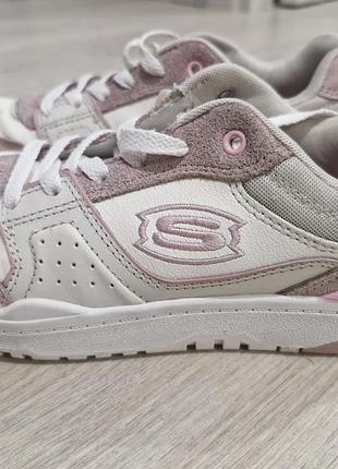 Кросівки для дівчинки skechers біло-рожеві, розмір 35