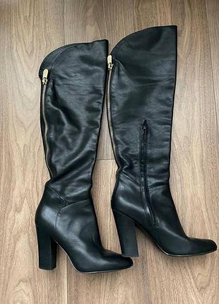 Чоботи жіночі guess чорні, розмір 38, шкіра