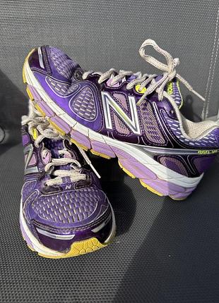 Кросівки жіночі new balance 860 v4 фіолетові