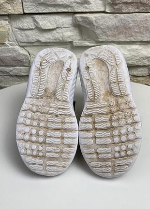 Дитячі кросівки under armour surge 4 ac 5