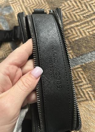 Чорна сумка-кросбоді marc jacobs 4