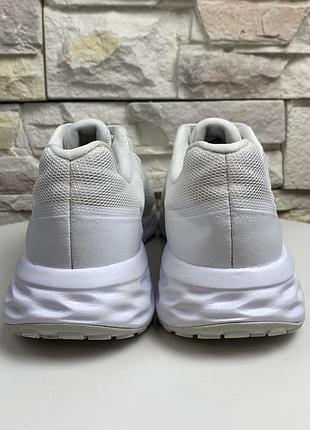 Оригінальні кросівки  nike revolution 6 next nature 4