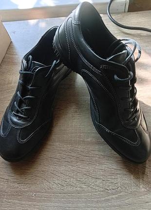 Кроссовки кожаные женские ecco 37 8