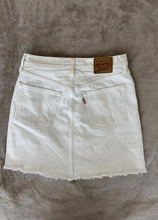 Спідниця levi's молочна 6