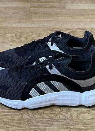 Кросівки adidas оригінал у відмінному стані 39,5 розмір