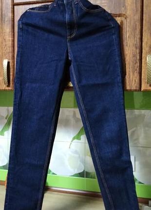 Новые женские фирменные джинсы guess,р 24