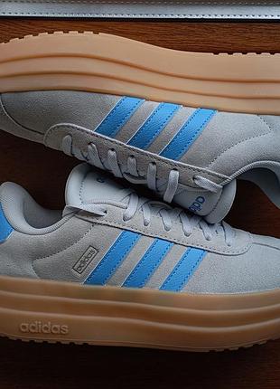 Кроссовок adidas vl court bold ih2310 оригинал новые р. 37 натуральная замша серые на платформе