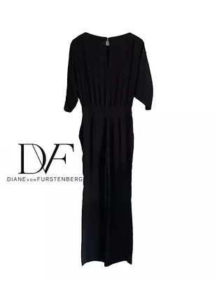 Элегантный черный комбинезон diane von furstenberg (dvf)