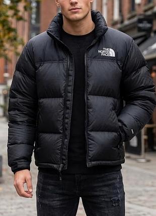 Подвижная куртка от бренда the north face