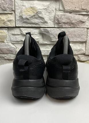 Оригінальні кросівки nike cosmic runner 4