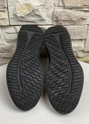 Оригінальні кросівки nike cosmic runner 5