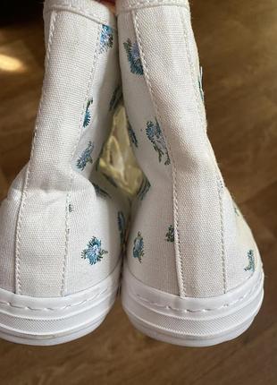 Продам кеди 6