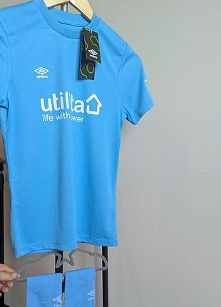 Футболка спортивна футбол umbro нова 146 і гетри 6