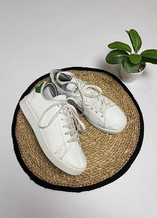 Білі кеди adidas