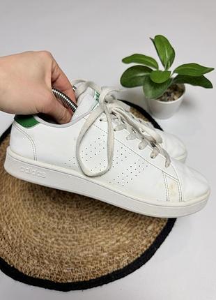 Білі кеди adidas 4