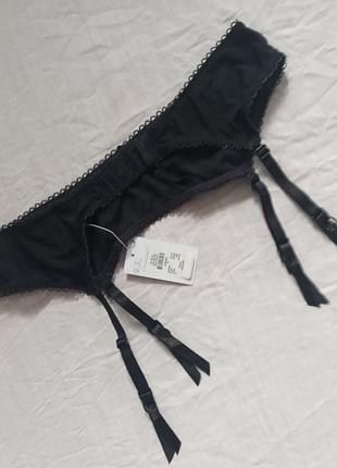 Новый пояс для чулок secret possession с кружевом и атласом 320.10-12 eur.  38-40