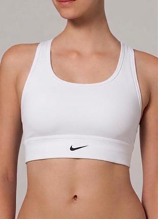 Топ жіночий nike dri-fit білий розмір s