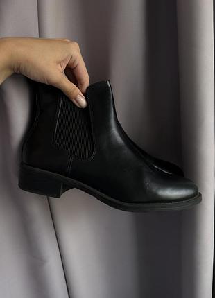 Челсі h&m 39-40р 3