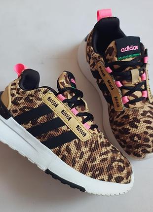 Оригинальные adidas р30.5 длина стельки по факту 19см