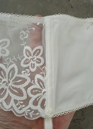 Белый пояс с кружевом lepel 5