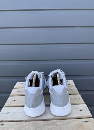 Кросівки nike tanjun 5