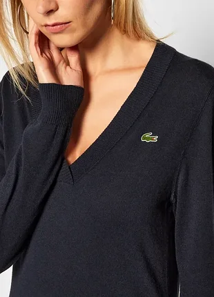 Темно-синий пуловер lacoste