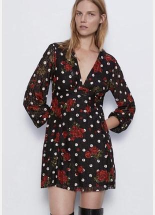 Красива сукня zara