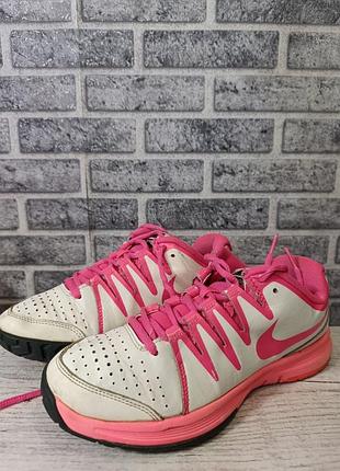 Жіночі кросівки nike women's vapor court tennis shoe 38 розмір