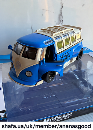 Коллекционная металлическая модель volkswagen t1 bus 1:32 14.5 см синий, свет фар, звук, с распашной дверью
