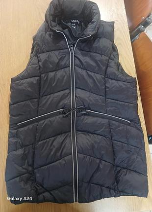 Продам жилетку