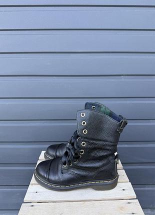 Черевики dr. martens aimilita
