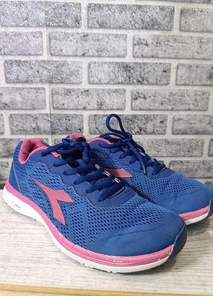 Жіночі кросівки diadora swan в синьому кольорі 42 розмір