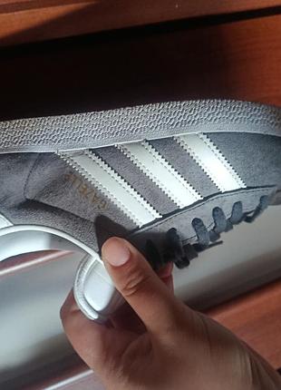 Кросівки легкі adidas