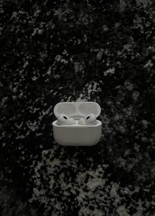 Навушники apple airpods pro 2 з magsafe case (usb‑c) оригінал