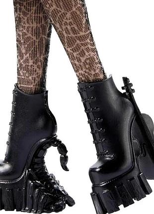Лялька для дівчинки monster high wednesday 3